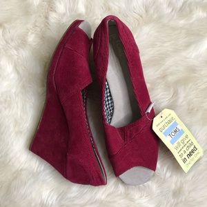 NWT [ Toms ] Corduroy Peep Toe Wedge